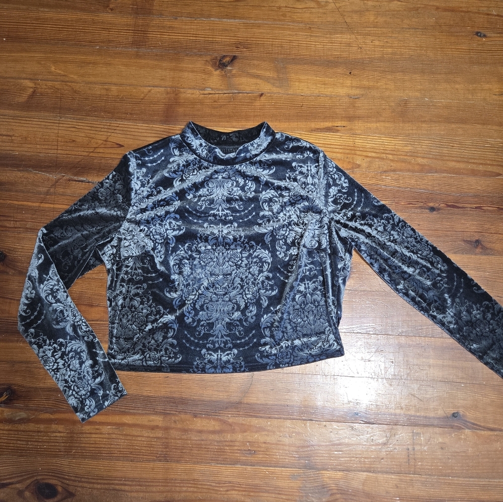 Killstar Vigil Crop Top - Picture 5 of 8